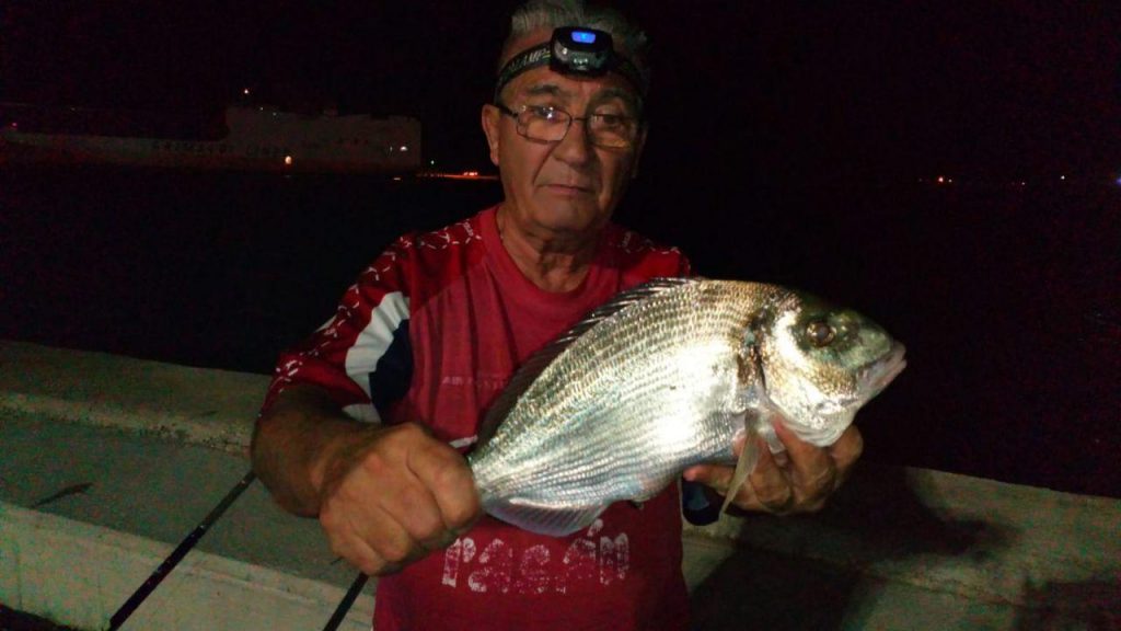 Pescar de noche en Valencia Surf Casting